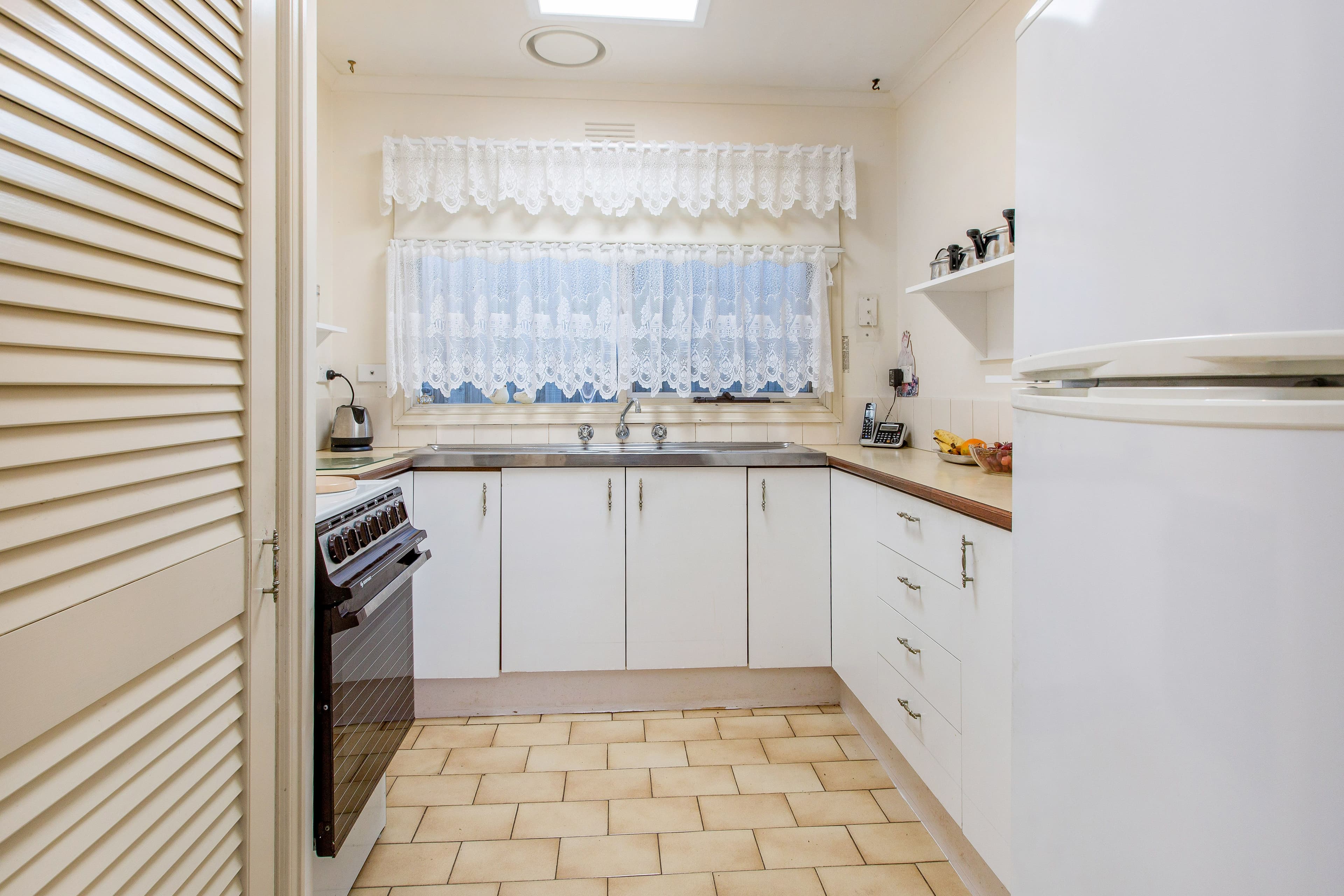 85 Sixth Avenue, Rosebud VIC 3939, Rosebud - Thumbnail 4