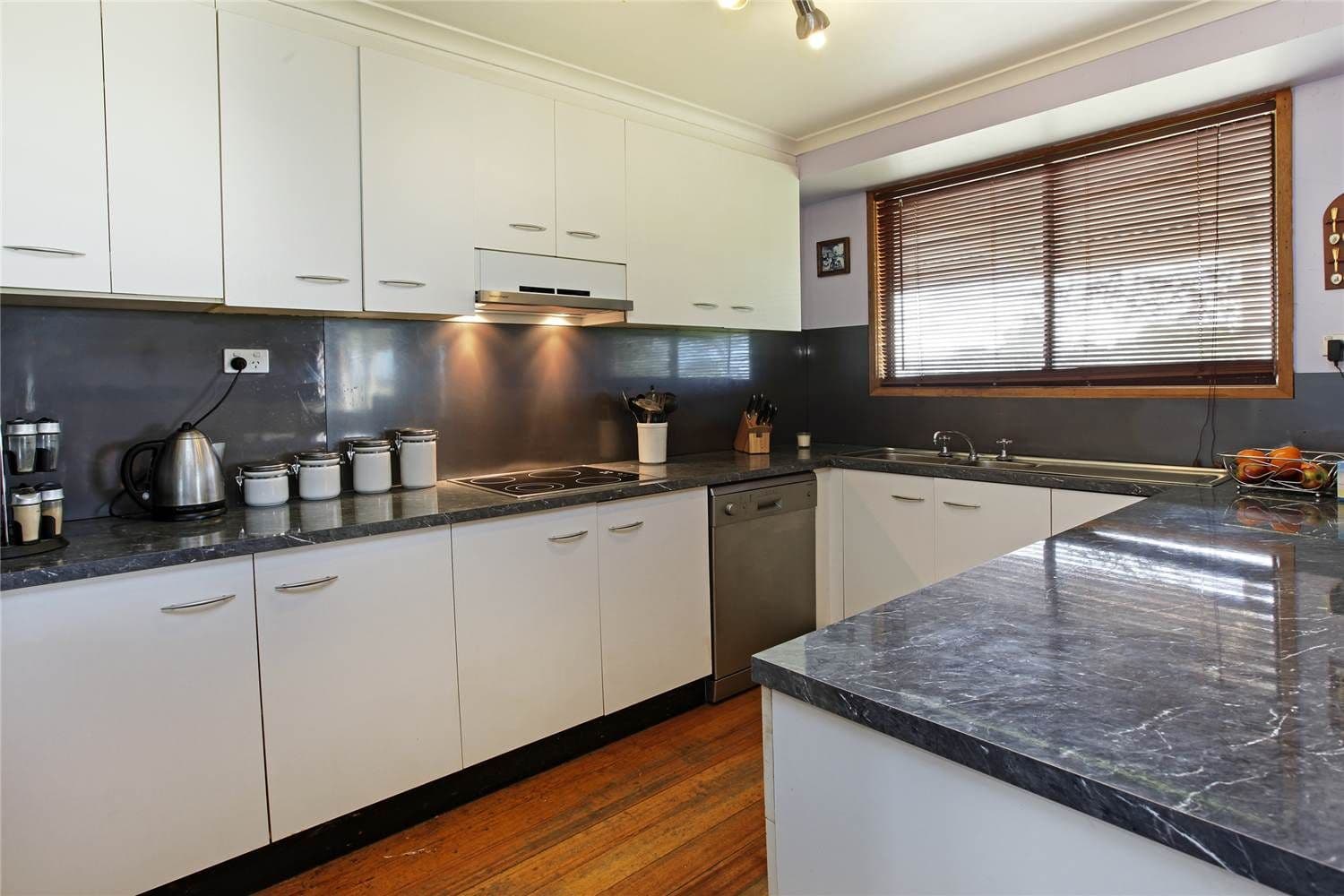 170 Whytcrosses Road, ANAKIE VIC 3221, Anakie - Thumbnail 6