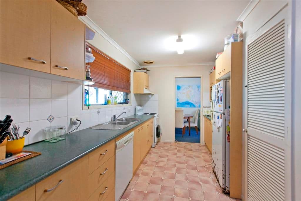 12 Bond Street, CLEVELAND QLD 4163, Cleveland - Thumbnail 3