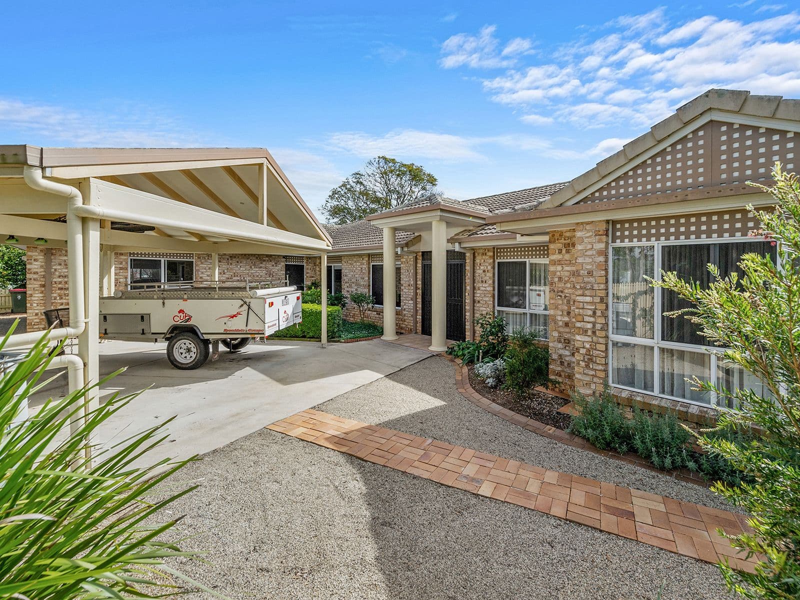 8 Myall Place, Bridgeman Downs QLD 4035, Bridgeman Downs - Thumbnail 2