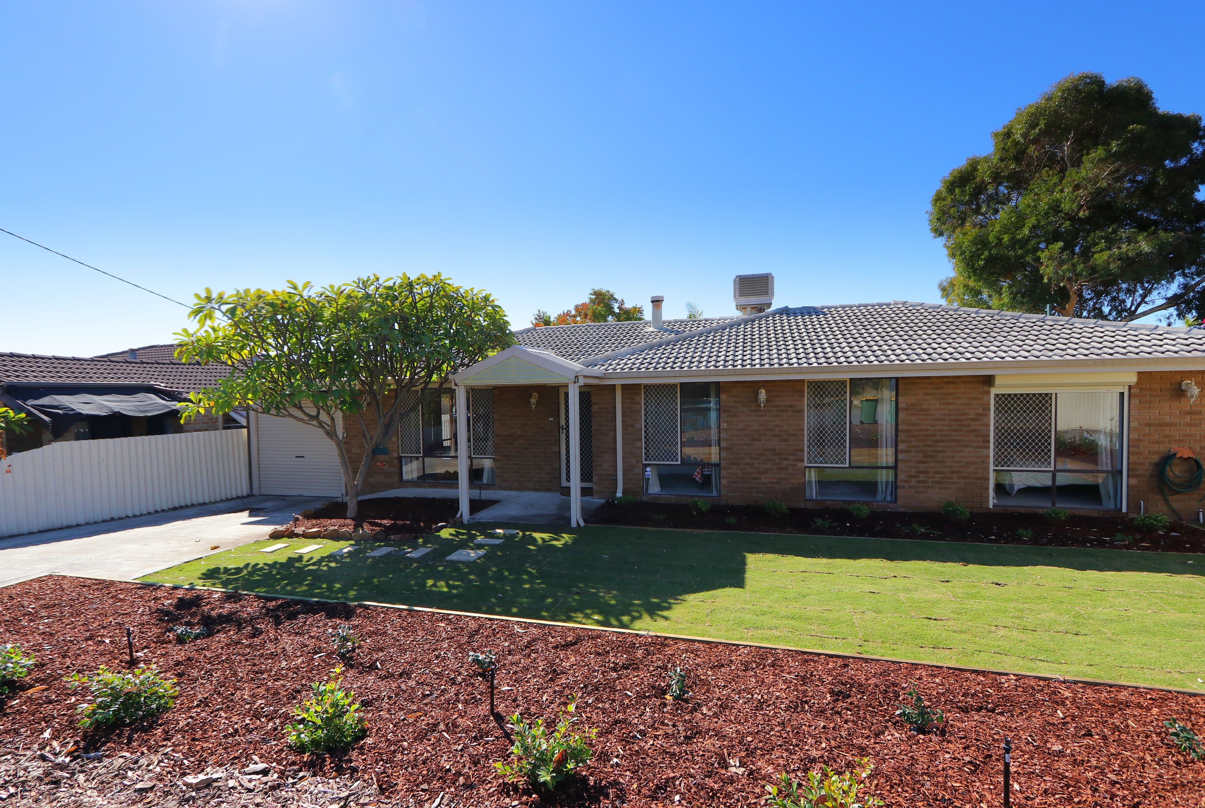 6 Caird Place, Parkwood WA 6147, Parkwood - Thumbnail 2