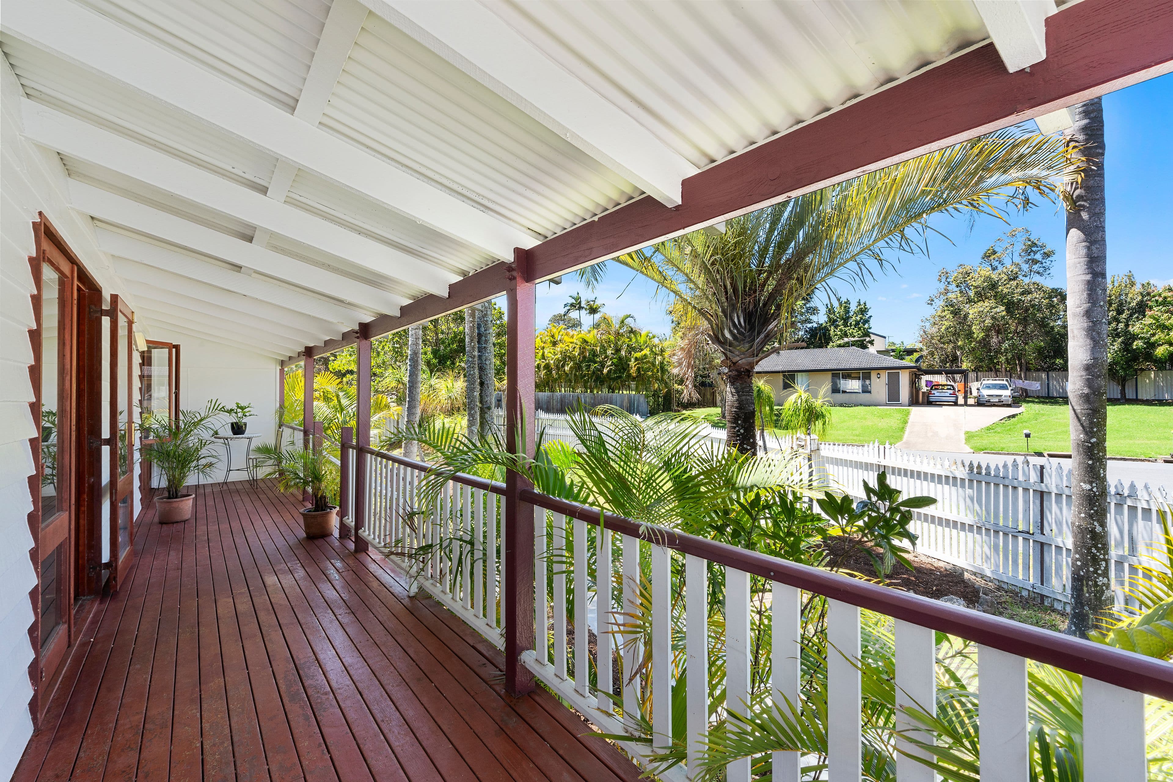 39 Warana Avenue, Southport QLD 4215, Southport - Thumbnail 2