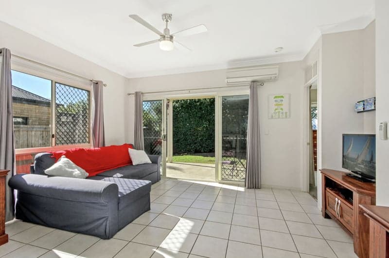 42 Bounty Street, Springfield Lakes - Thumbnail 5