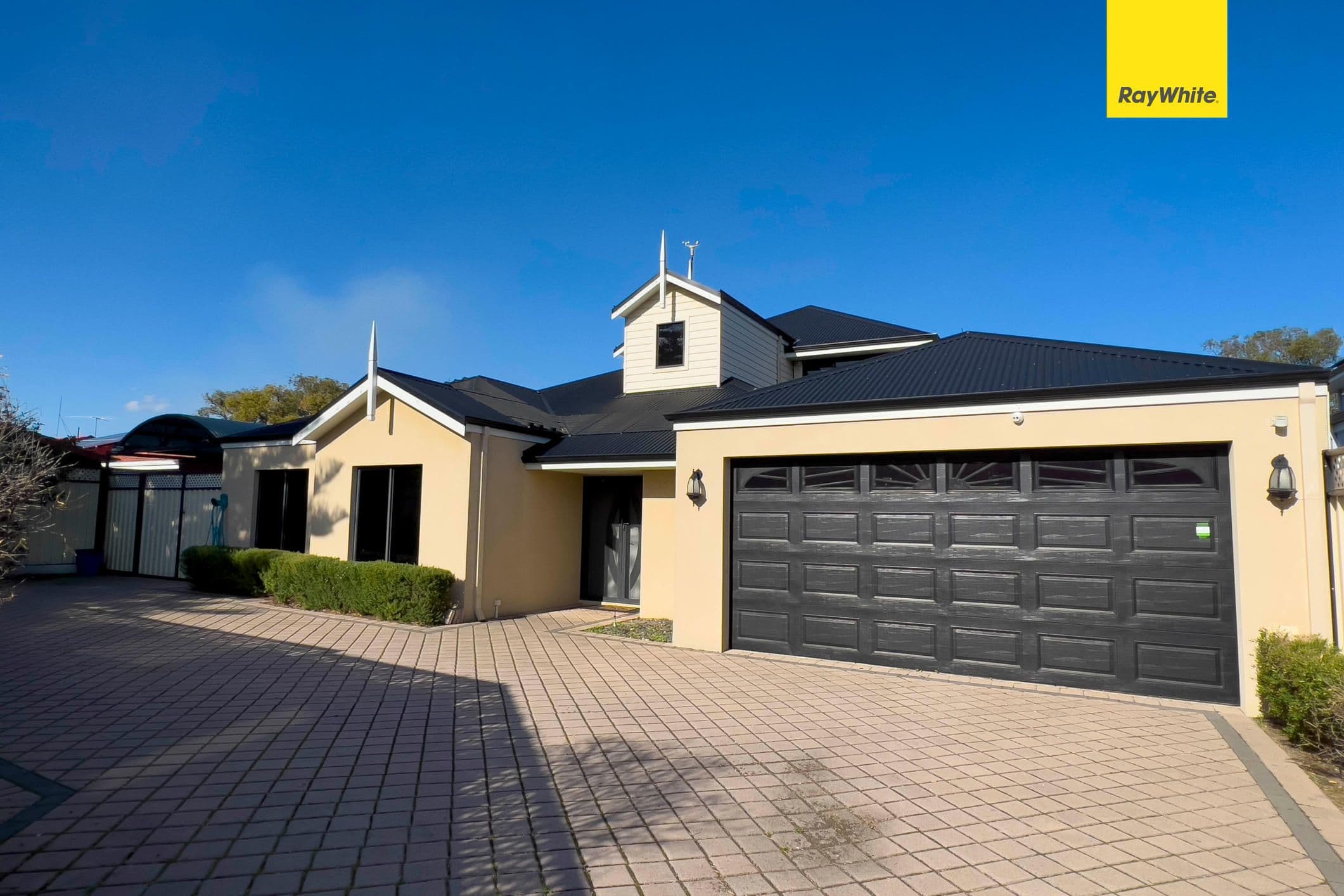 378 Kew Street, Cloverdale WA 6105, Cloverdale - Image 1