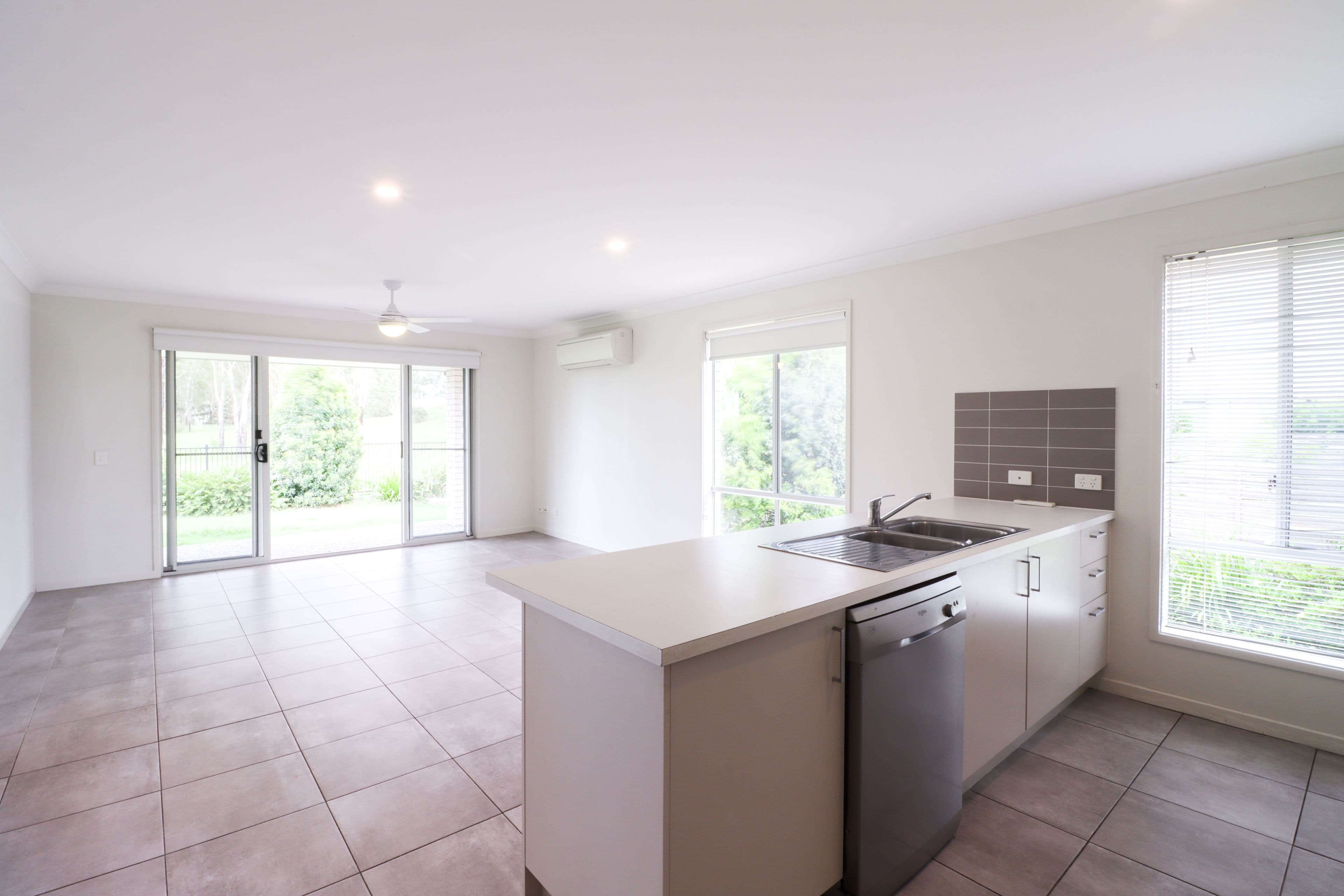 62 Huntingdale Street, Leichhardt QLD 4305, Leichhardt - Thumbnail 5