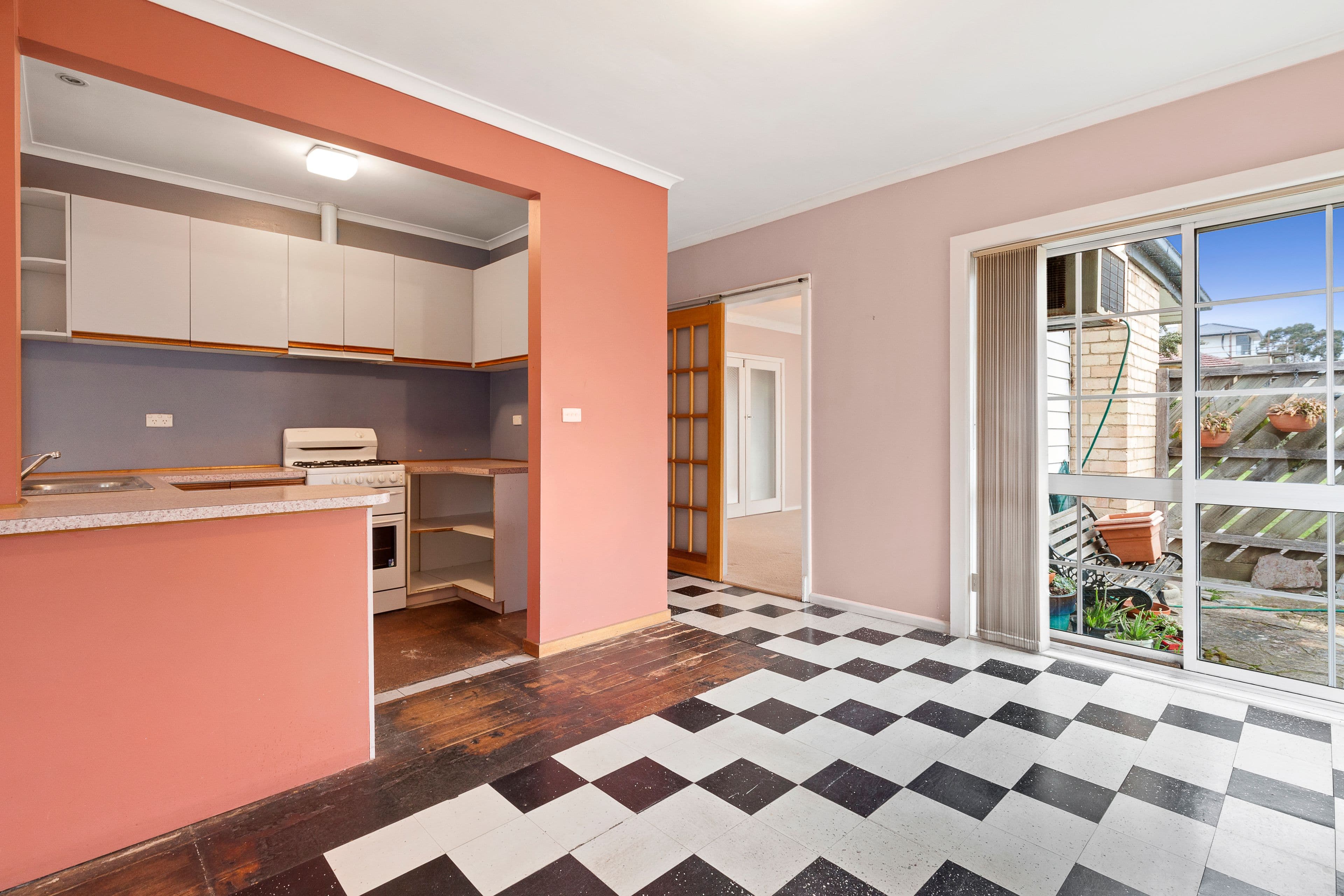 1 Therese Avenue, Mount Waverley VIC 3149, Mount Waverley - Thumbnail 6
