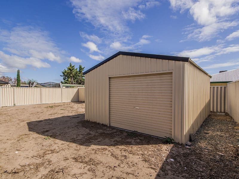 12 Lonsdale Crescent, WAIKIKI WA 6169, Waikiki - Thumbnail 4
