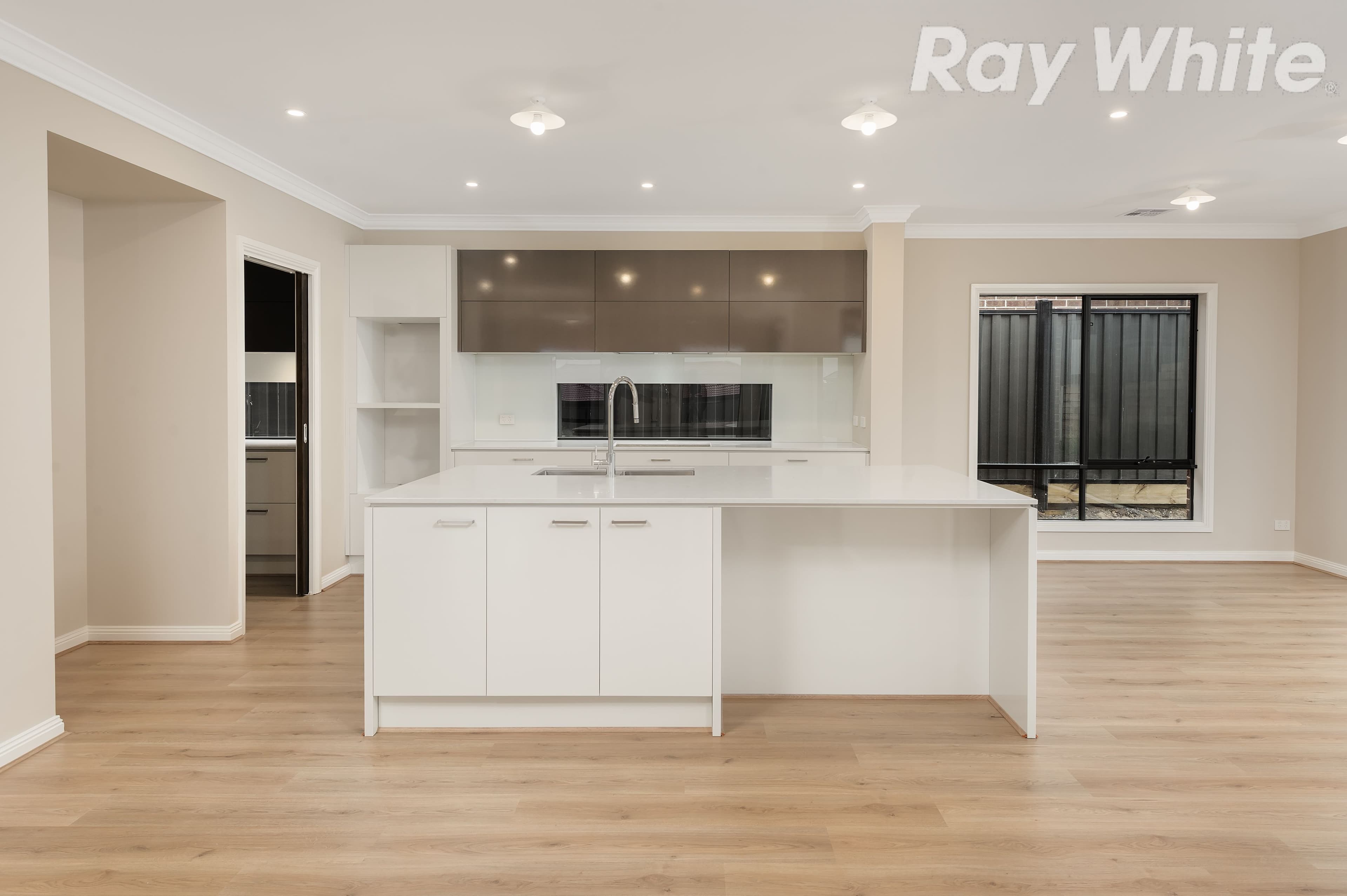 34 Neptune Terrace, Mernda VIC 3754, Mernda - Thumbnail 2
