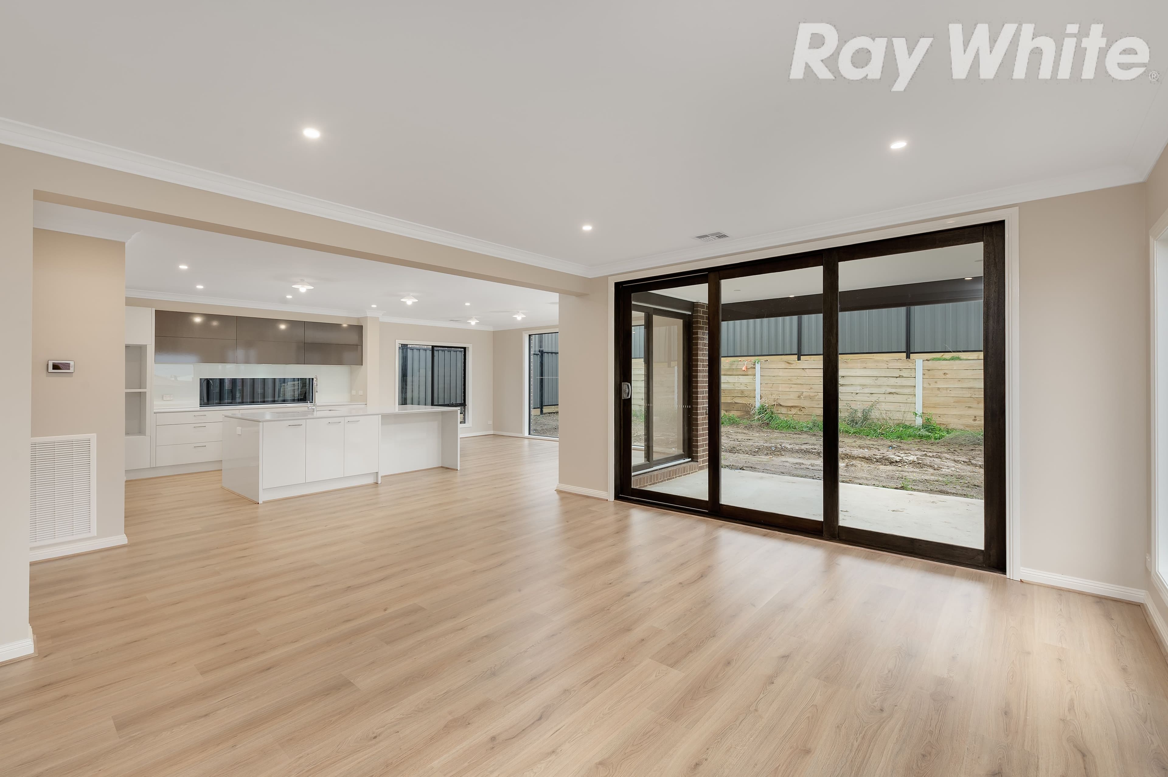 34 Neptune Terrace, Mernda VIC 3754, Mernda - Thumbnail 3