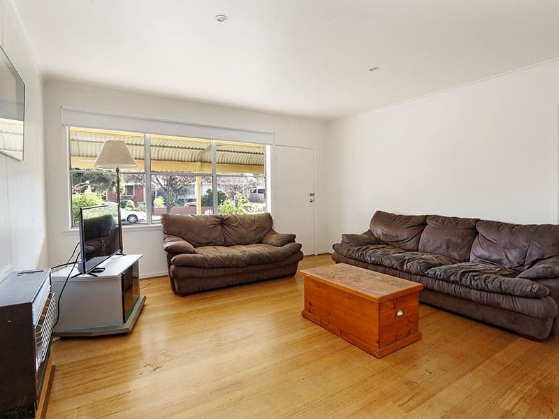 27 Hitchcock Street, Breakwater VIC 3219, Breakwater - Thumbnail 4
