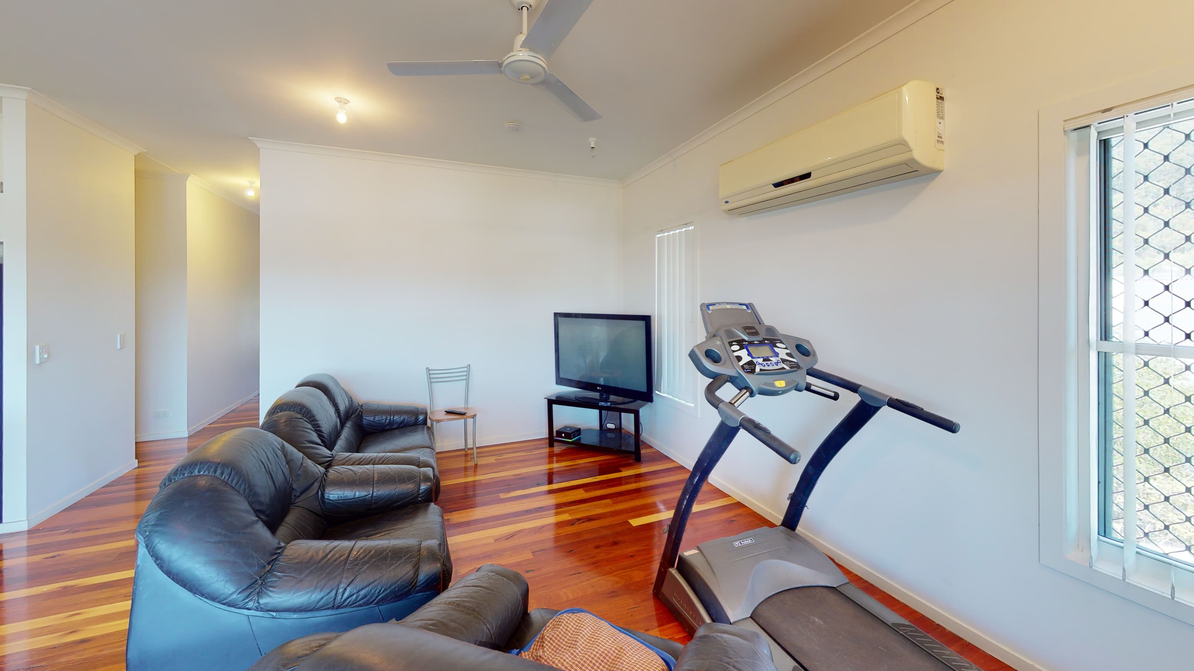 4 Shand Street, Mount Perry QLD 4671, Mount Perry - Thumbnail 6