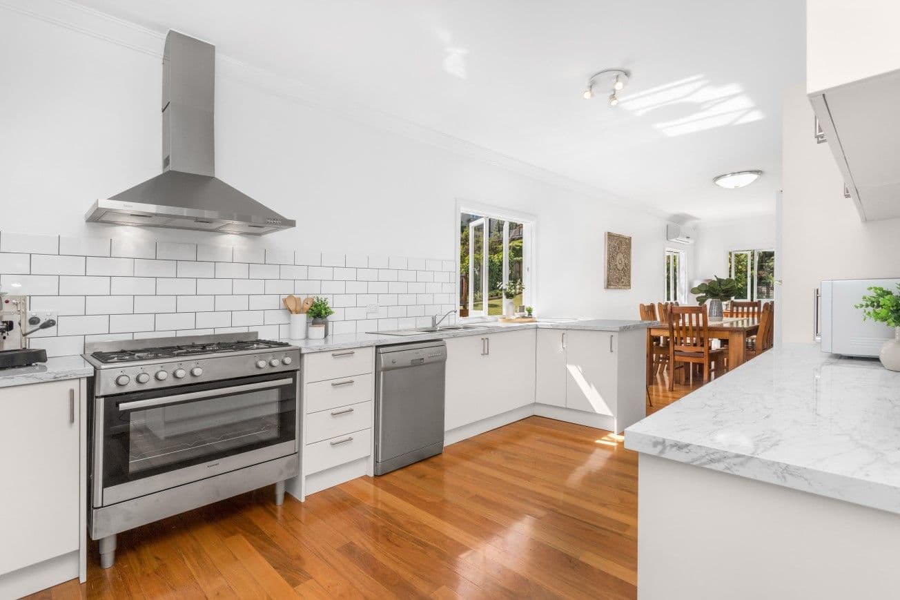 11 Olney Street, Wilston QLD 4051, Wilston - Thumbnail 2
