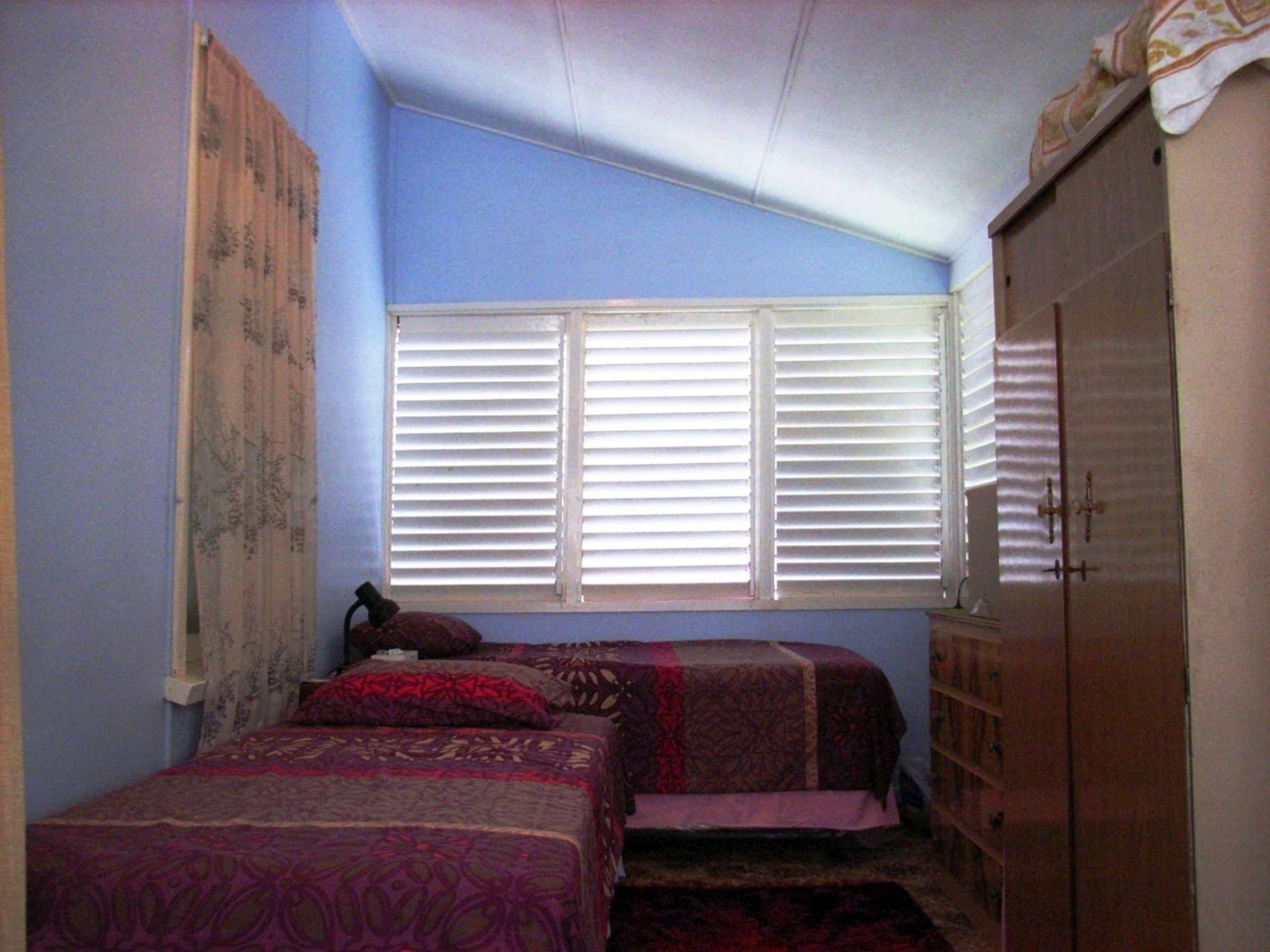 12 Townsville Street, WEST END QLD 4810, West End - Thumbnail 4