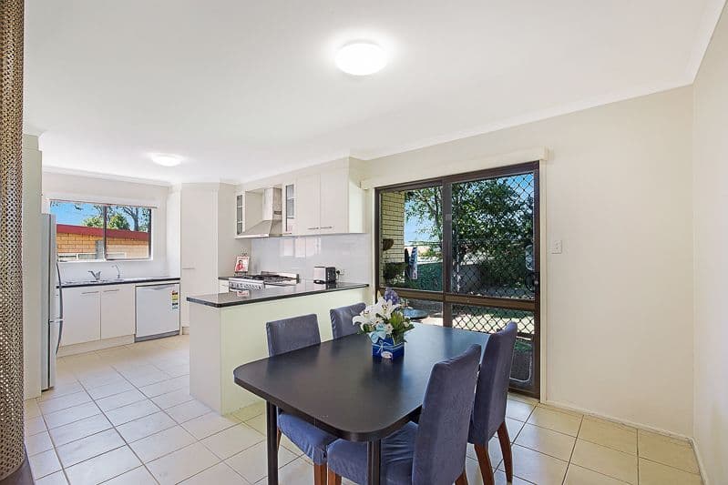 230 Alderley Street, Centenary Heights QLD 4350, Centenary Heights - Thumbnail 4
