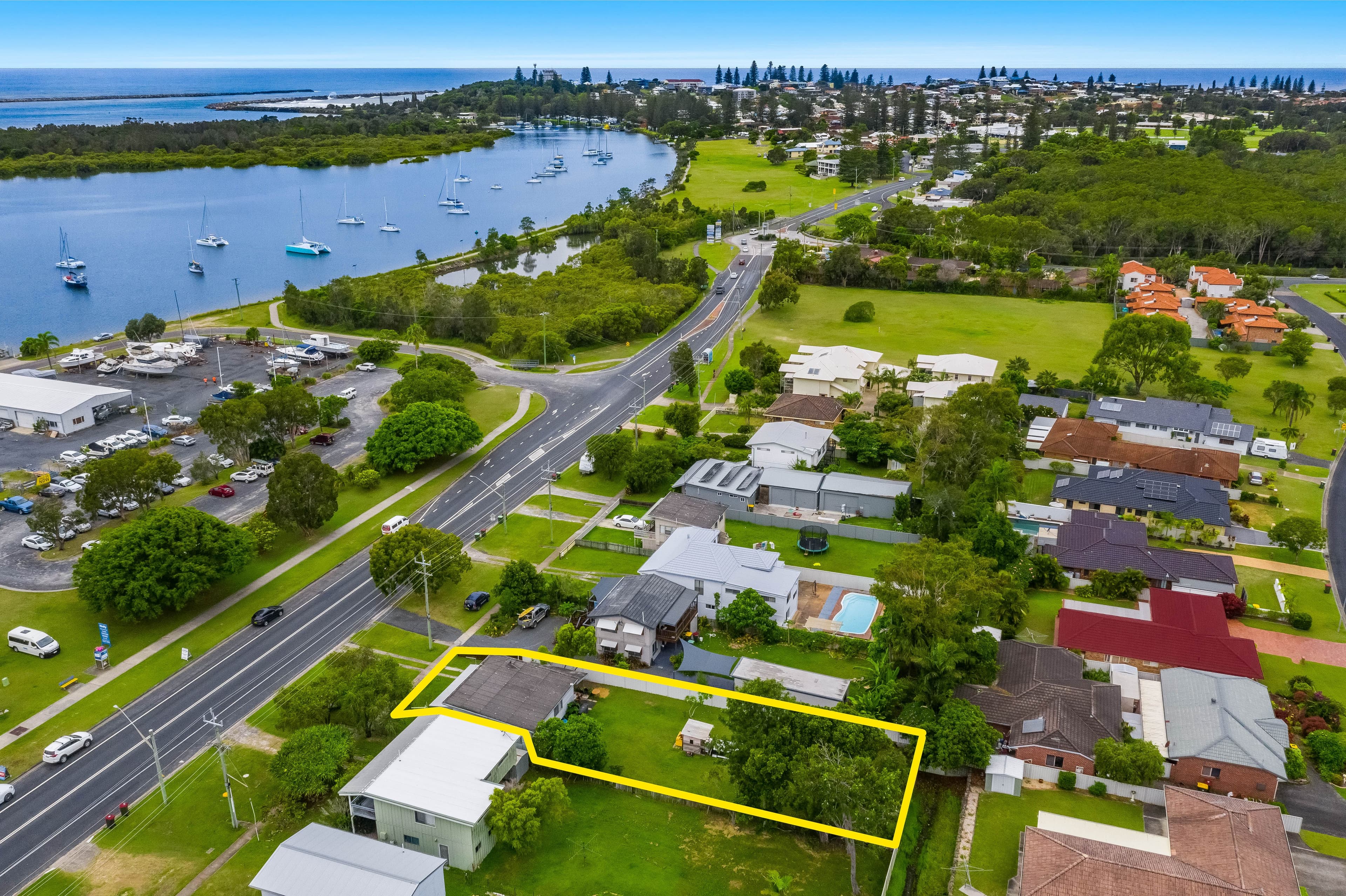 30 Yamba Road, Yamba NSW 2464, Yamba - Thumbnail 7