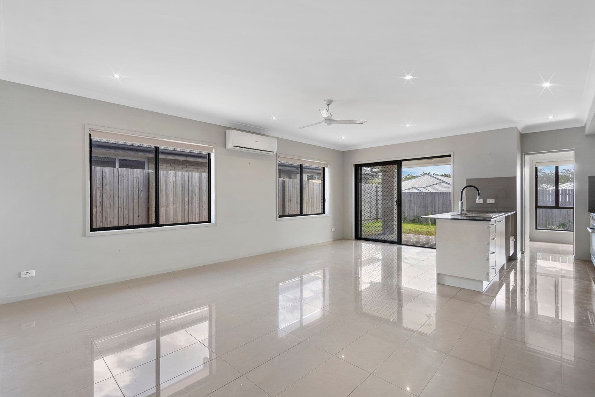 72 Killara Boulevard, Logan Reserve QLD 4133, Logan Reserve - Thumbnail 2