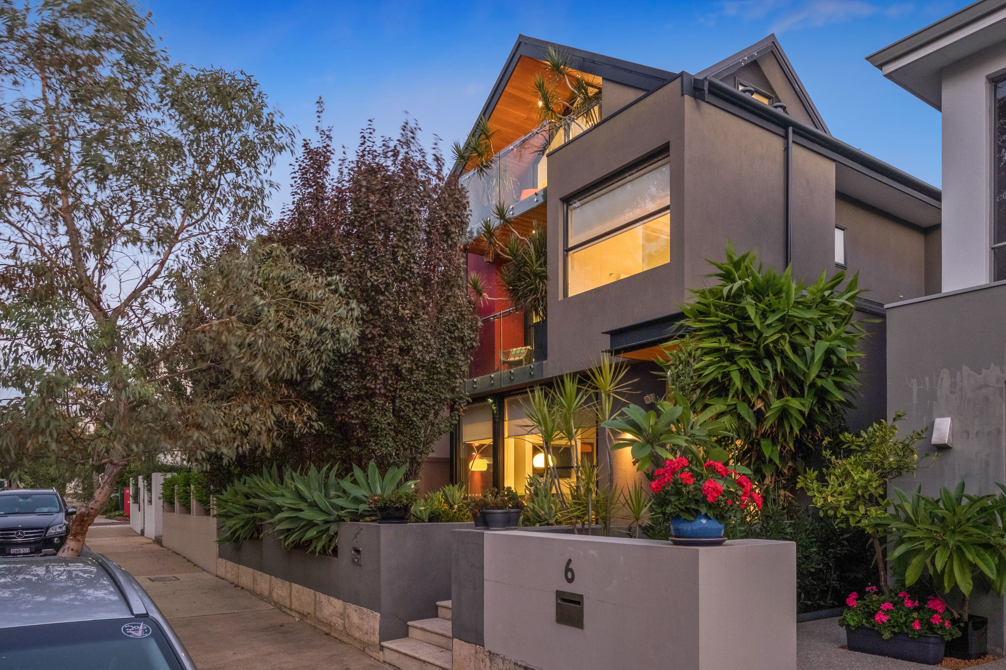 8 Coneflower Corner, Churchlands WA 6018, Churchlands - Image 1