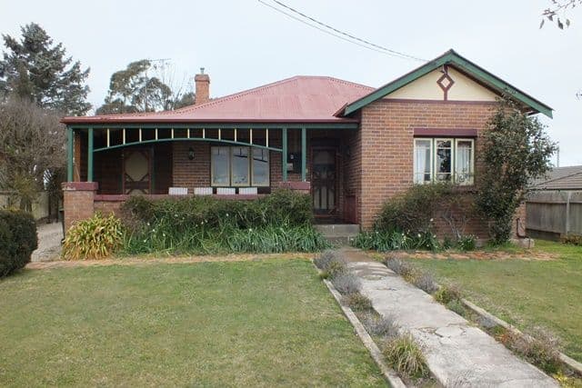 60 Queen Street, Oberon NSW 2787, Oberon - Image 1