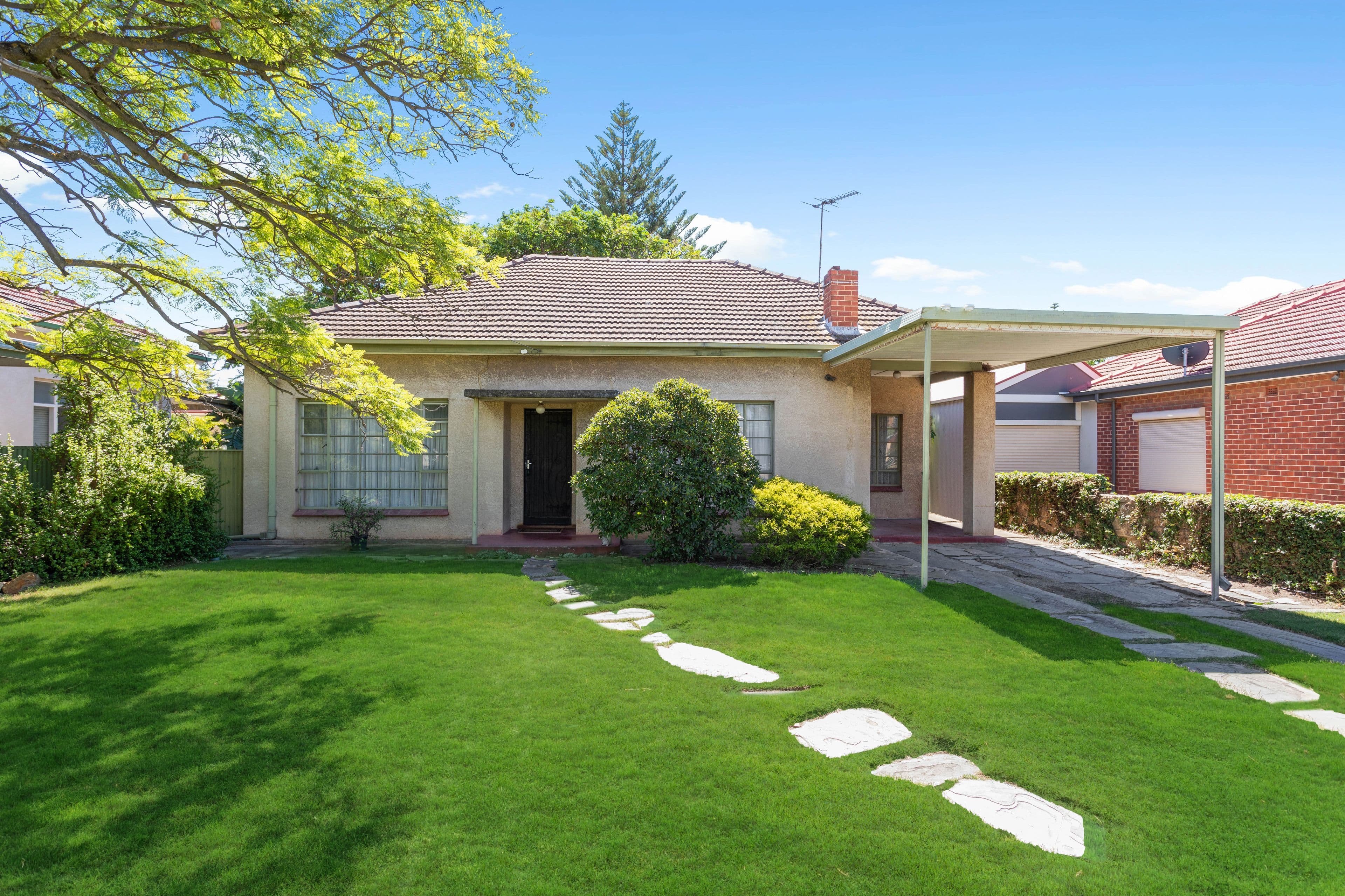 27 Balranald Avenue, Largs Bay SA 5016, Largs Bay - Image 1