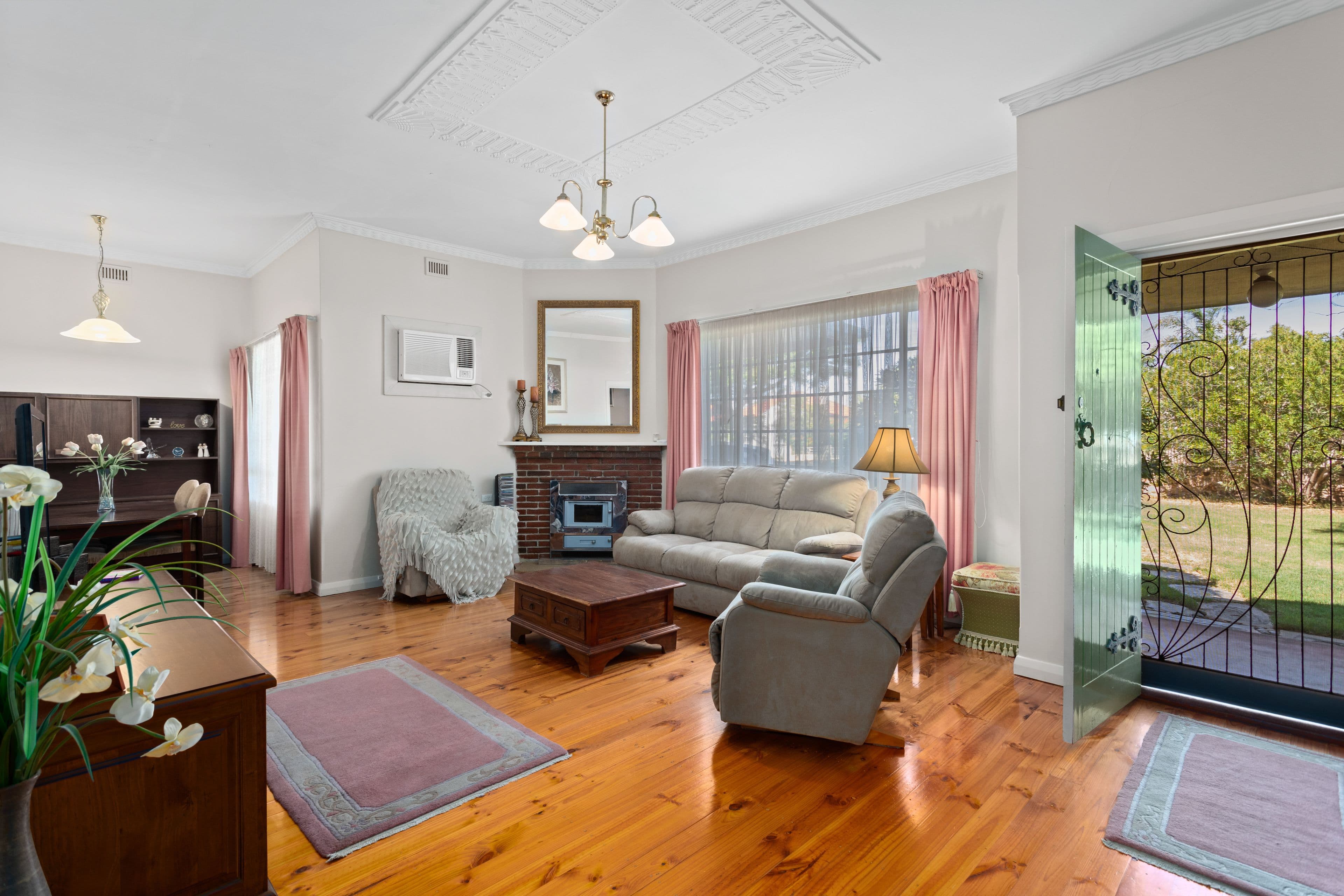 27 Balranald Avenue, Largs Bay SA 5016, Largs Bay - Thumbnail 4