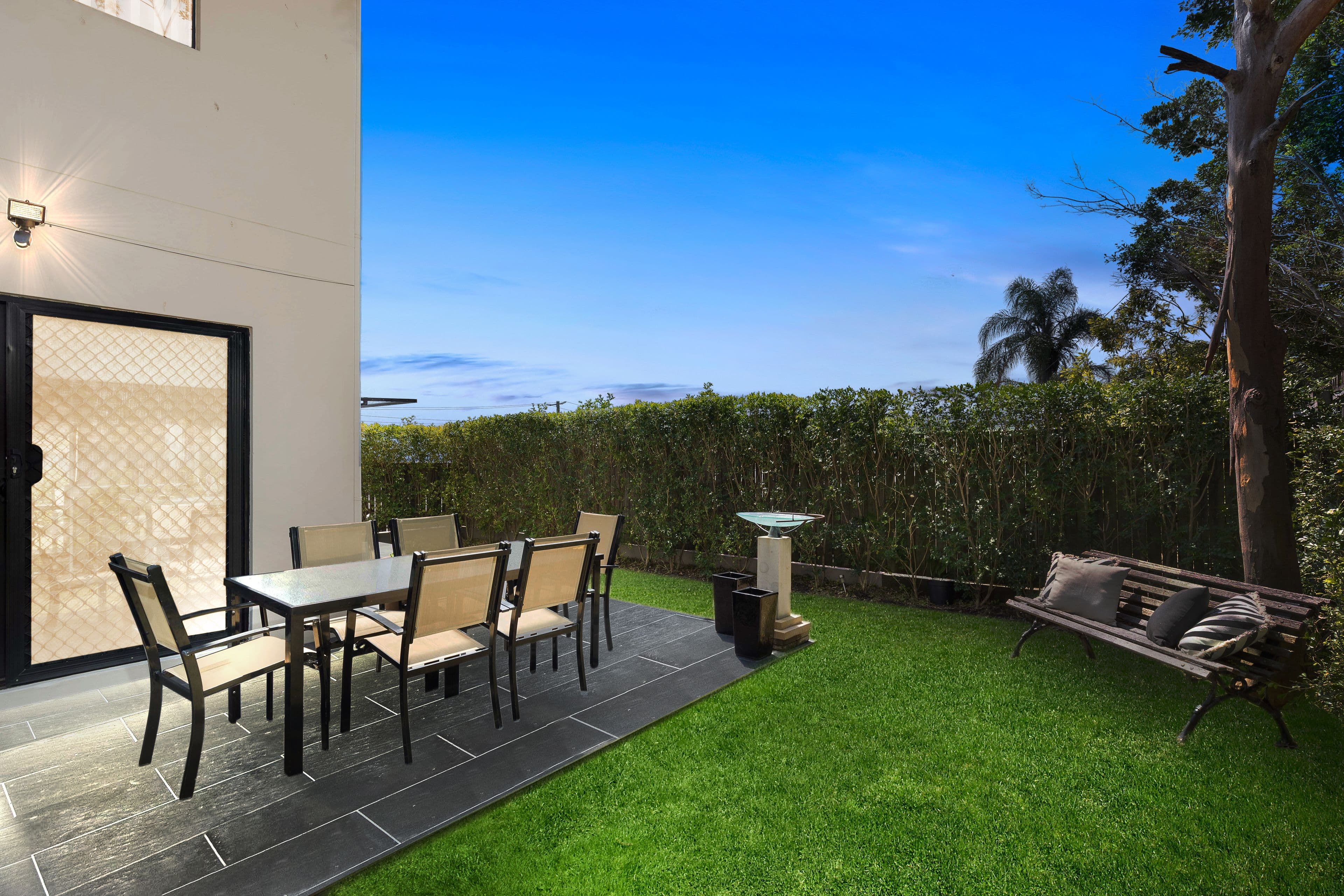 93 Waminda Street, Morningside QLD 4170, Morningside - Thumbnail 2