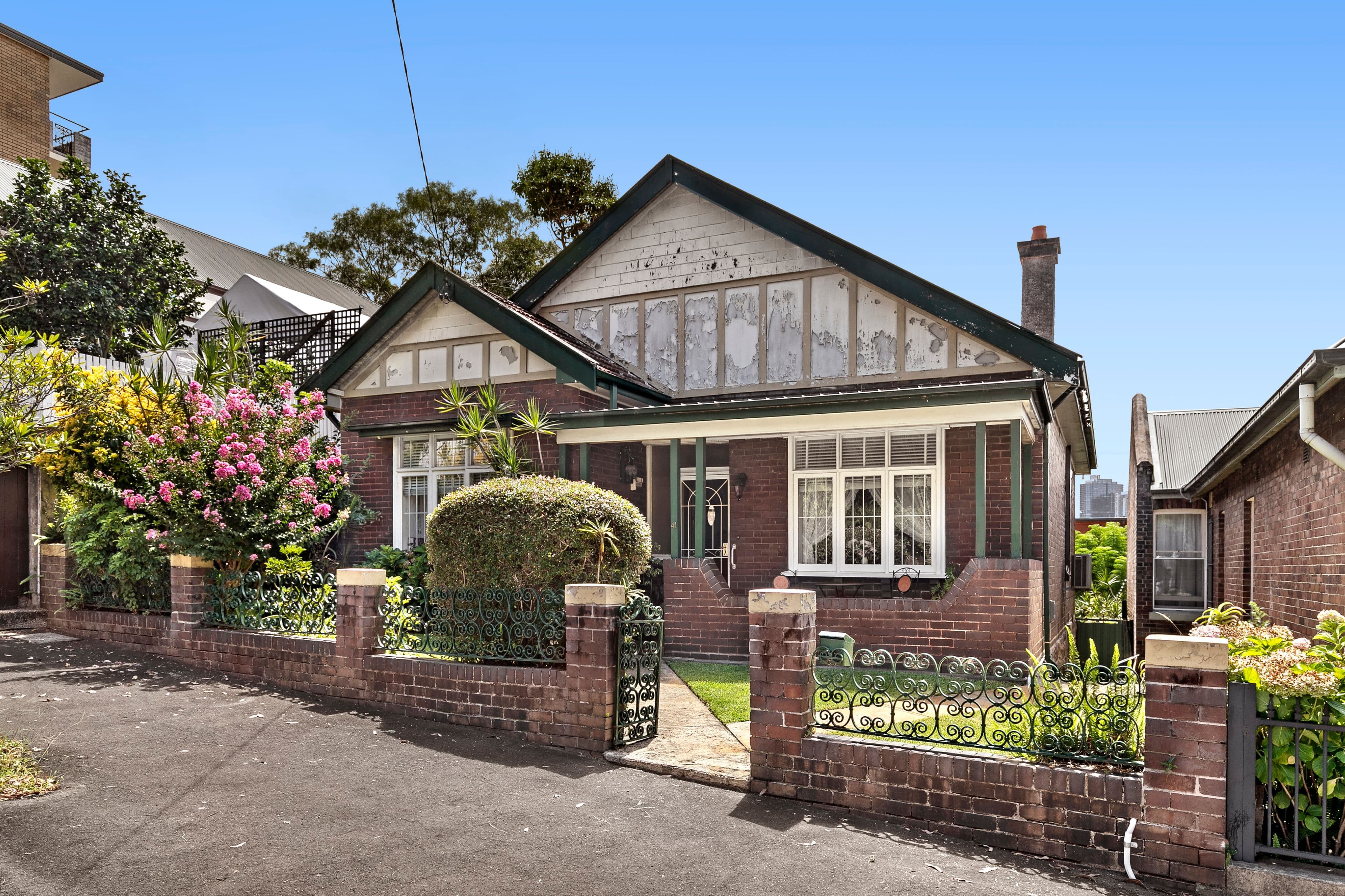 41 Avona Avenue, Glebe - Image 1