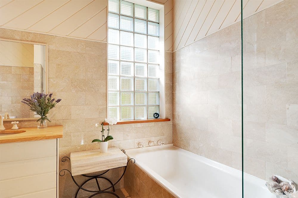 3 Matthew Close, St Ives - Thumbnail 8