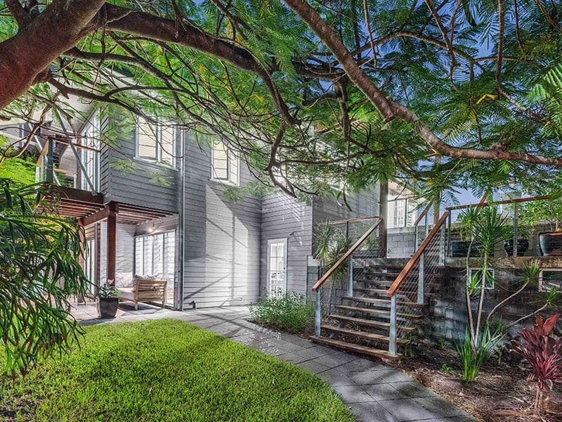 8 Brown Parade, Ashgrove QLD 4060, Ashgrove - Thumbnail 2