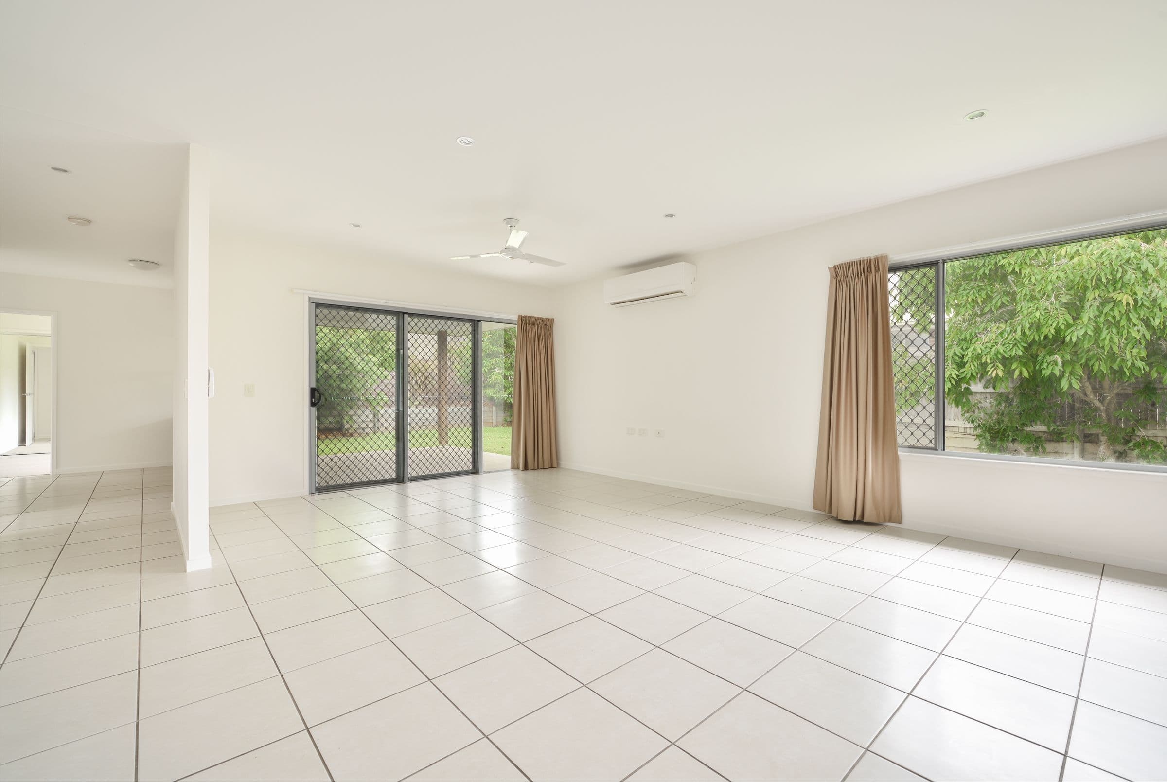 11 Telopea Place, Kirkwood QLD 4680, Kirkwood - Thumbnail 7