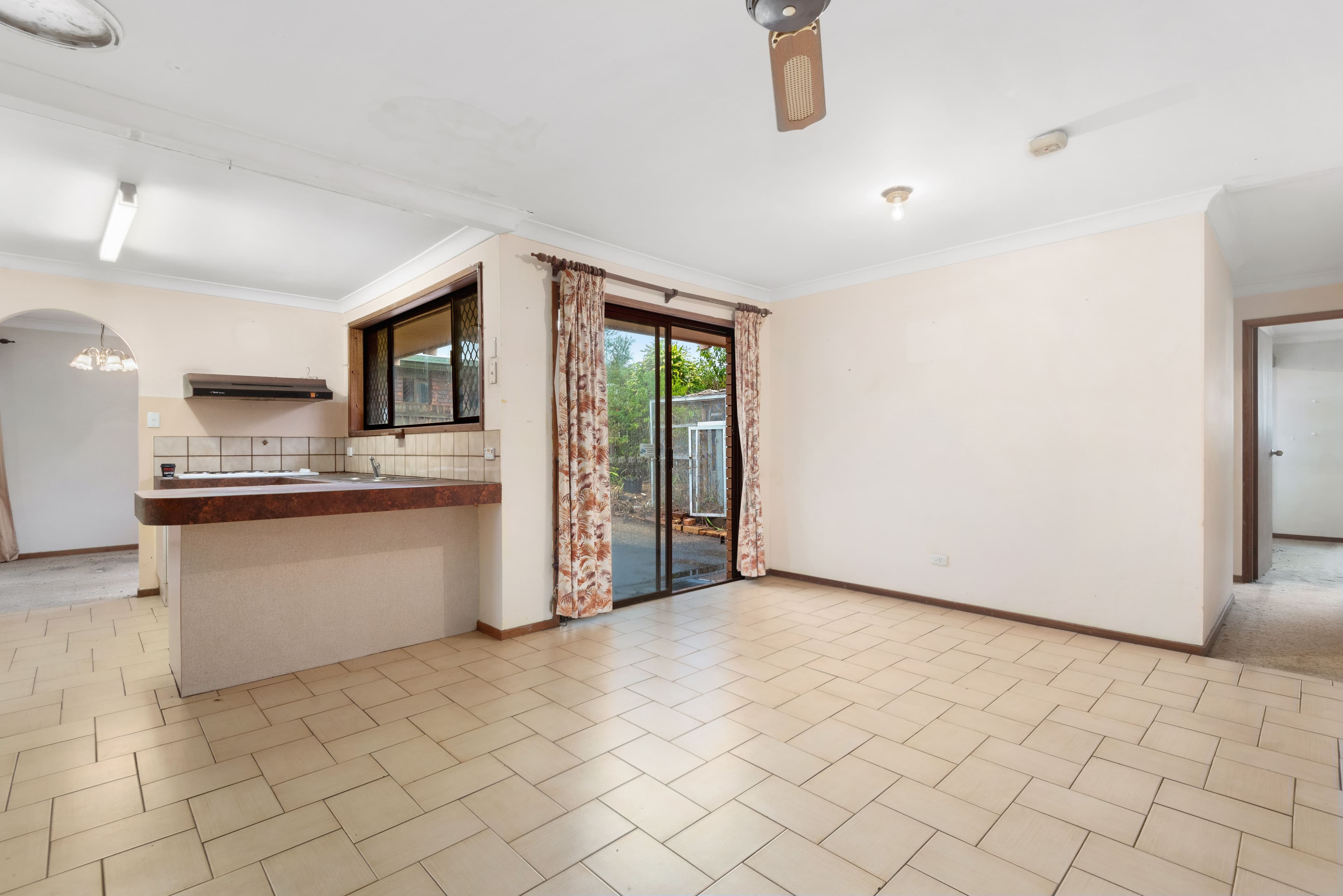 3 Chilton Street, Sunnybank Hills QLD 4109, Sunnybank Hills - Thumbnail 2