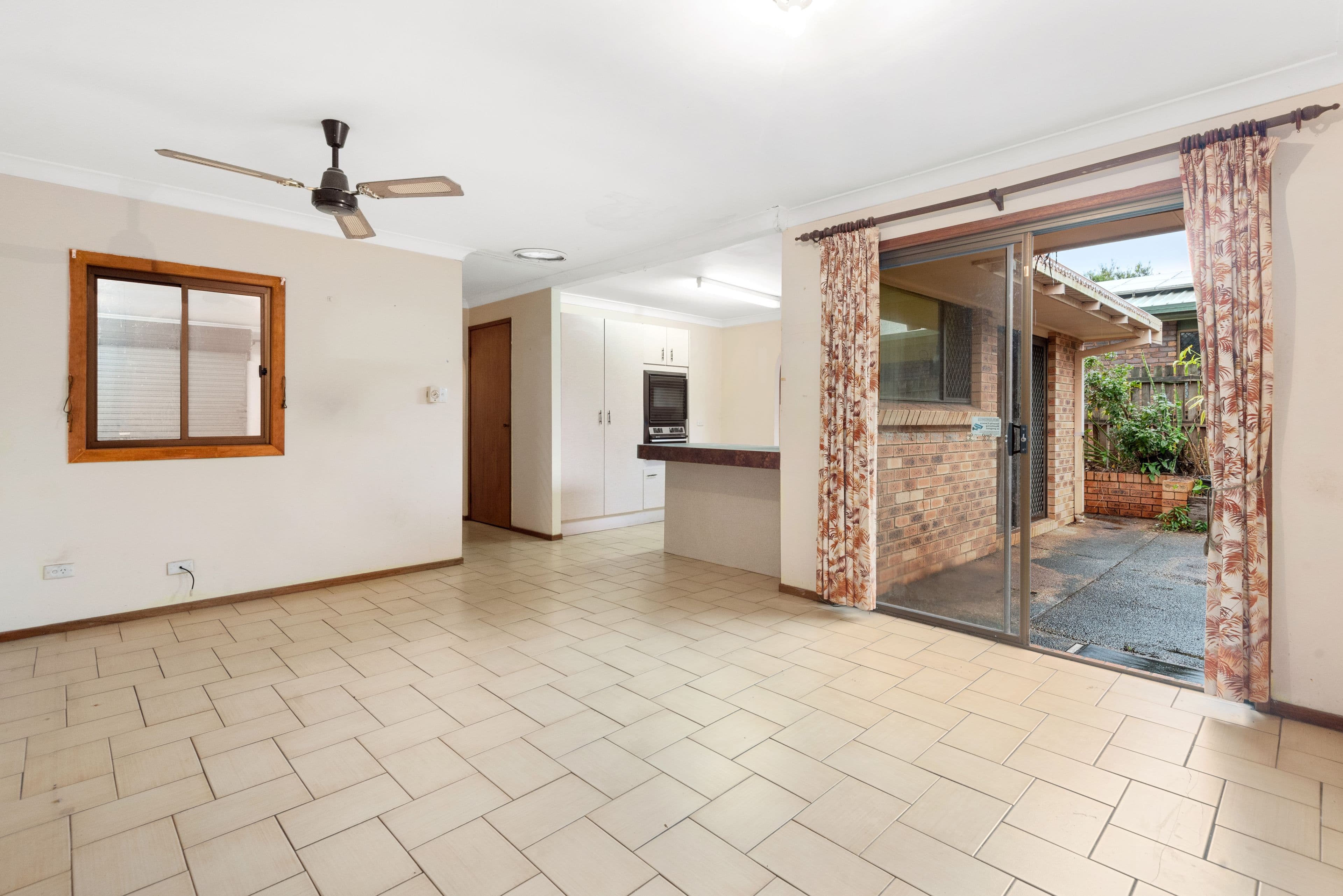 3 Chilton Street, Sunnybank Hills QLD 4109, Sunnybank Hills - Thumbnail 4