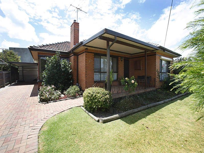 9 Lawrence Court, Altona North - Thumbnail 2