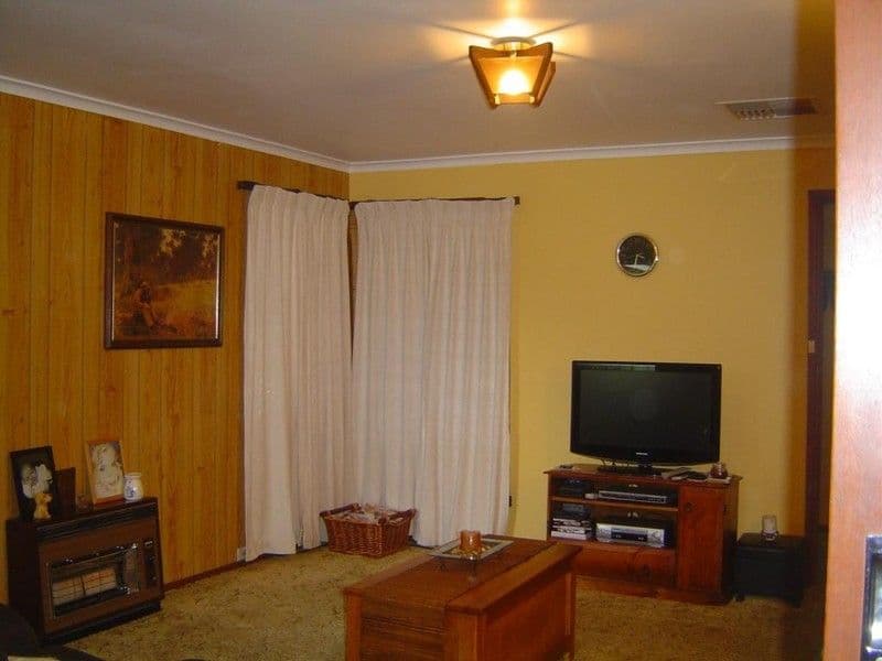 43 Callanna Court, CRAIGMORE SA 5114, Craigmore - Thumbnail 3