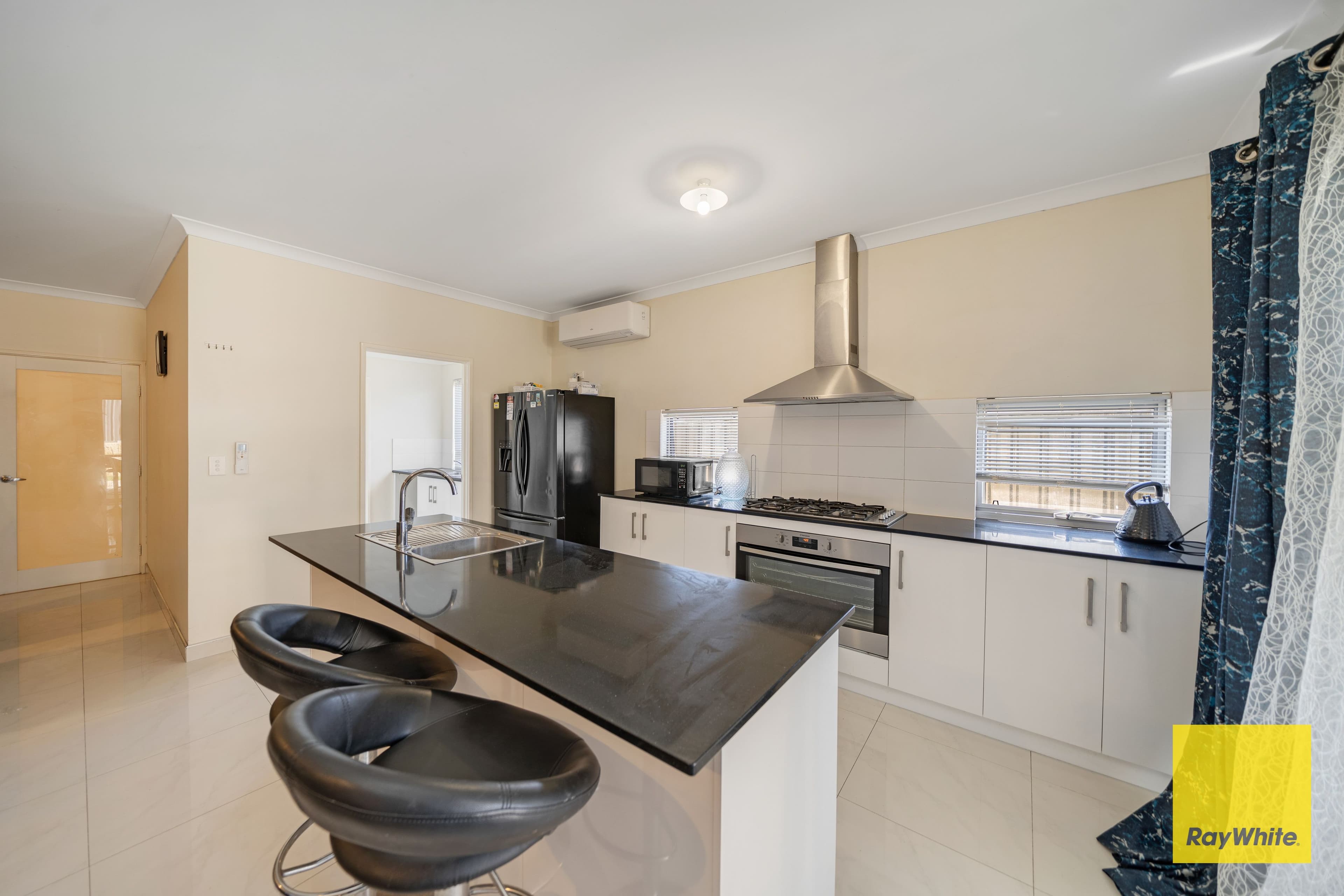 5 Mariala Vista, Yanchep WA 6035, Yanchep - Thumbnail 4