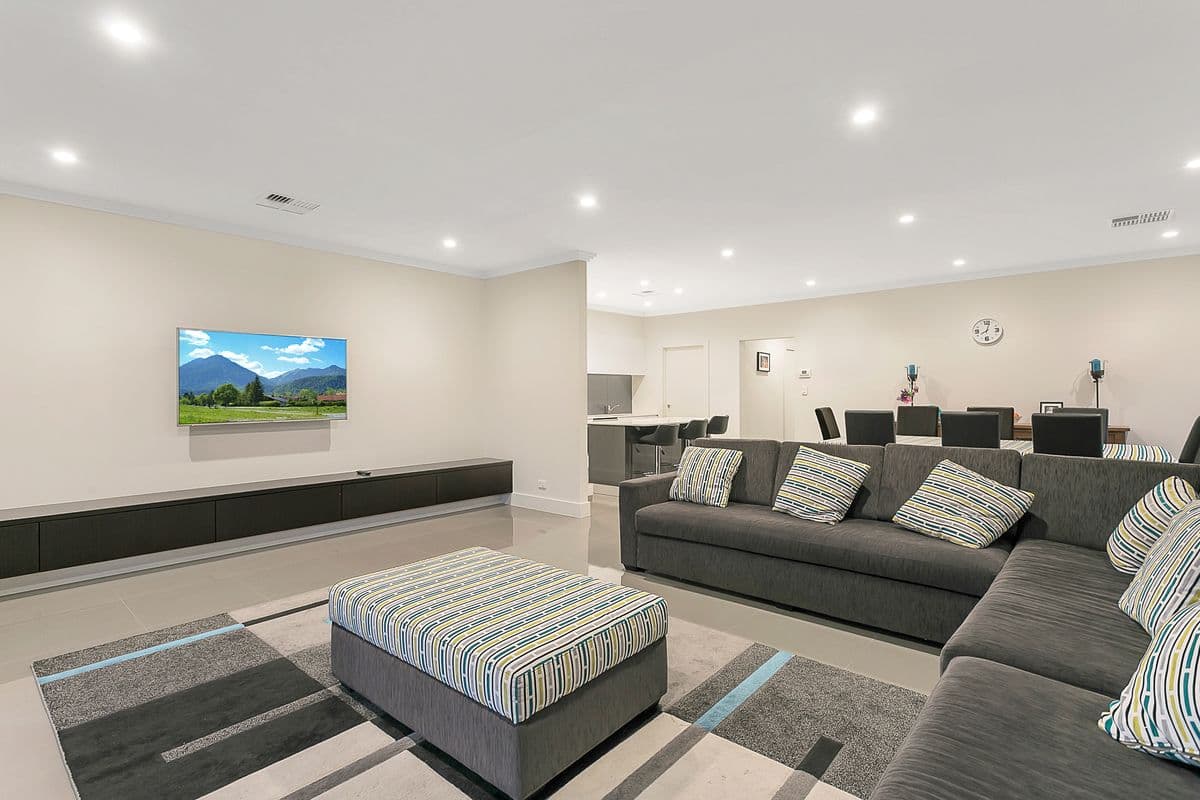 19 McCusker Avenue, Enfield SA 5085, Enfield - Thumbnail 3