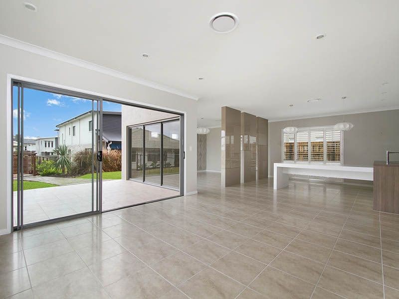 24 Francis Avenue, ROCHEDALE QLD 4123, Rochedale - Thumbnail 4