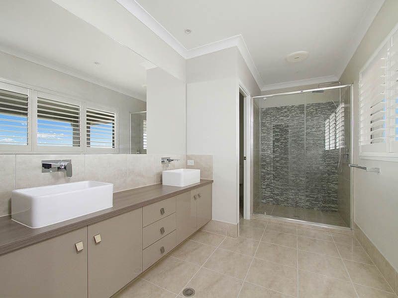 24 Francis Avenue, ROCHEDALE QLD 4123, Rochedale - Thumbnail 8