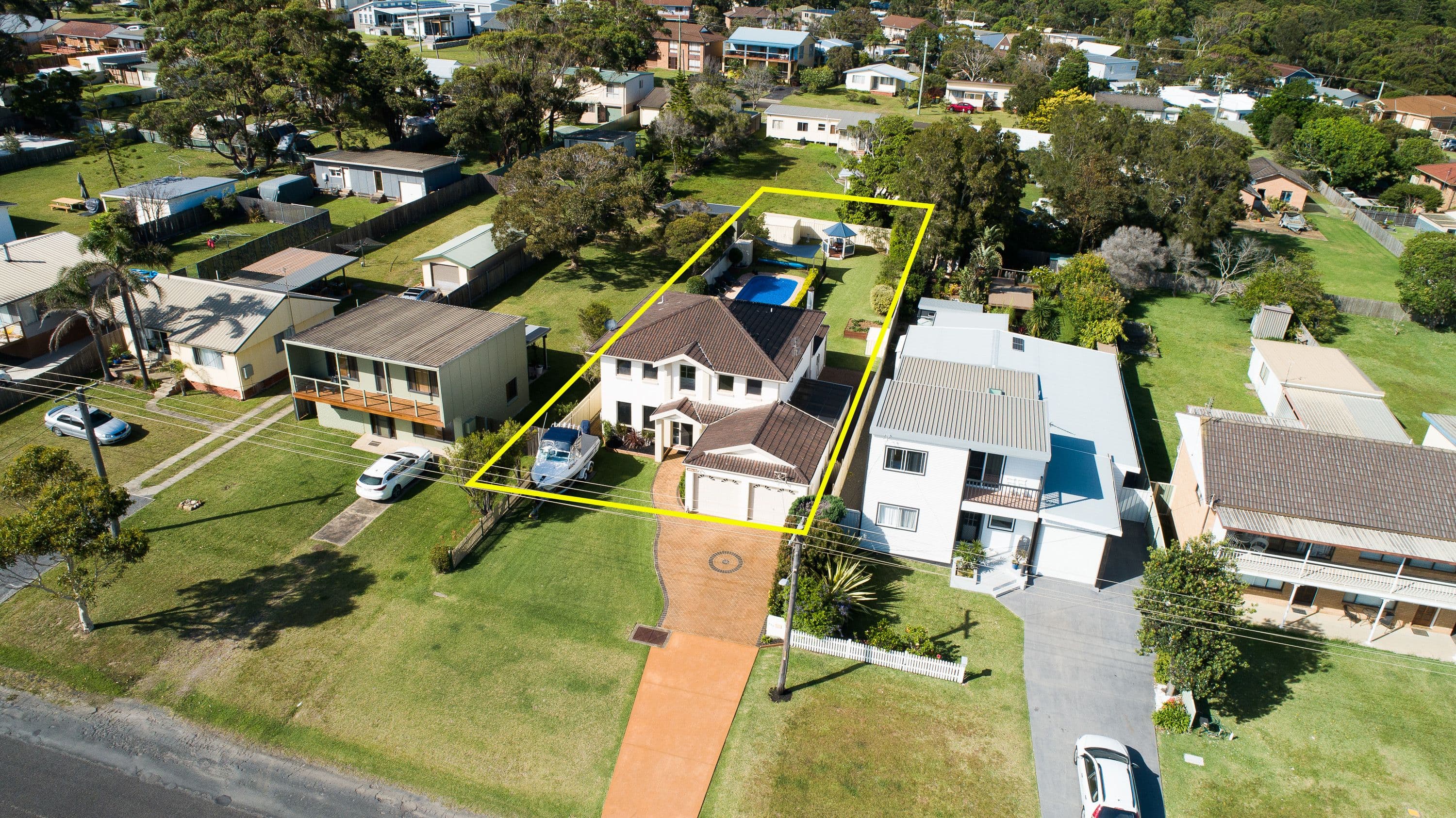 136 The Lake Circuit, Culburra Beach NSW 2540, Culburra Beach - Thumbnail 2
