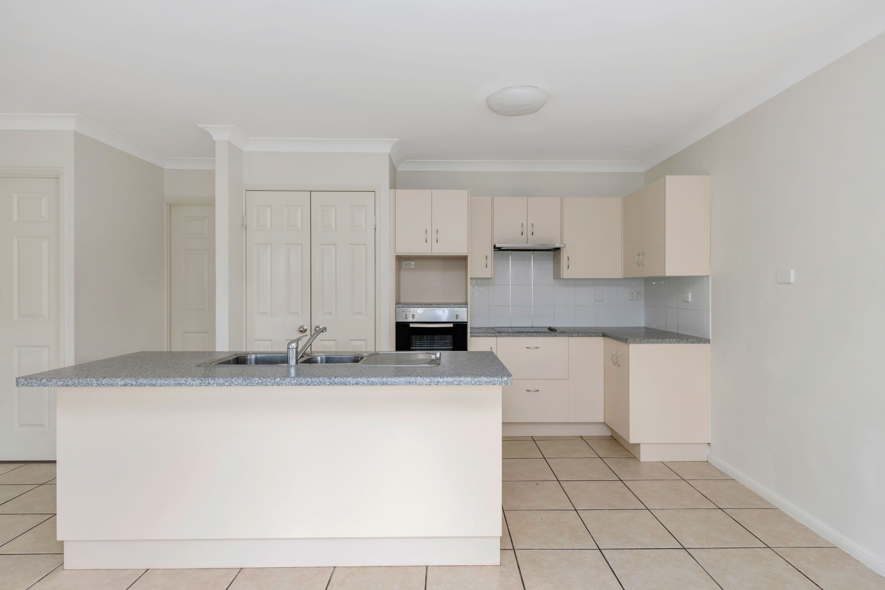 7 Janelle Street, Kelso QLD 4815, Kelso - Thumbnail 3