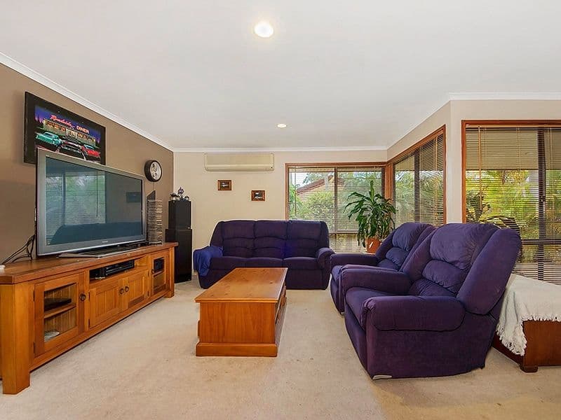 32 Sunningdale Circuit, ROBINA QLD 4226, Robina - Thumbnail 4