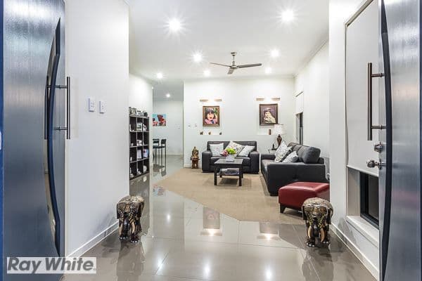 9 Waterway Crescent, Murrumba Downs QLD 4503, Murrumba Downs - Thumbnail 2