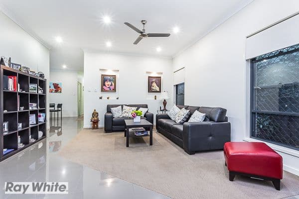 9 Waterway Crescent, Murrumba Downs QLD 4503, Murrumba Downs - Thumbnail 3