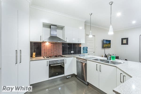 9 Waterway Crescent, Murrumba Downs QLD 4503, Murrumba Downs - Thumbnail 5