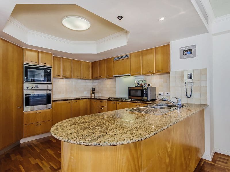 13C 'La Sabbia' 74 Old Burleigh Road, SURFERS PARADISE QLD 4217, Surfers Paradise - Thumbnail 6