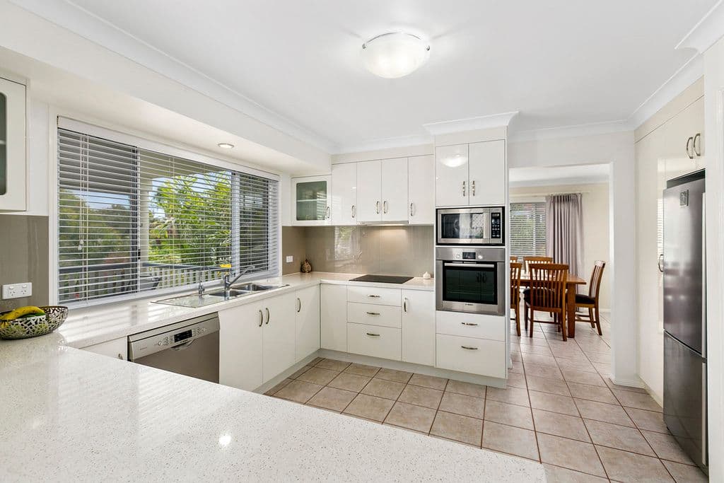 19 Turner Crescent, Wellington Point QLD 4160, Wellington Point - Thumbnail 2