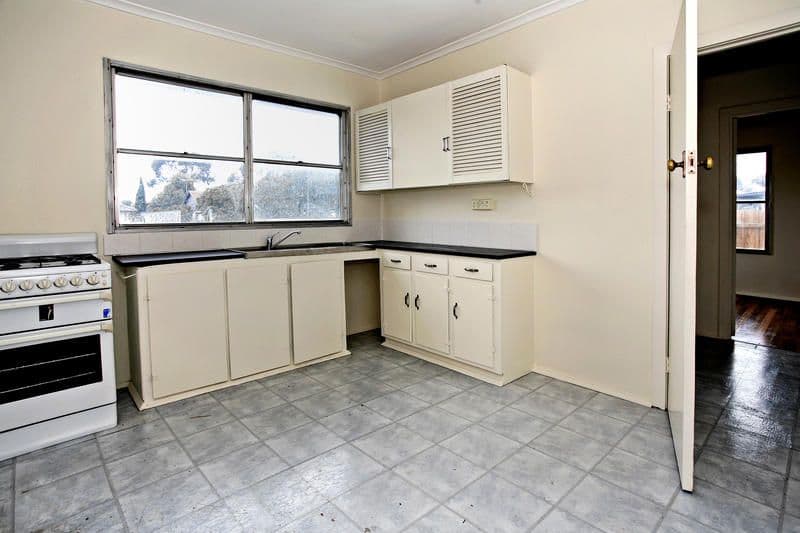 35 Granault Parade, CORIO VIC 3214, Corio - Thumbnail 6