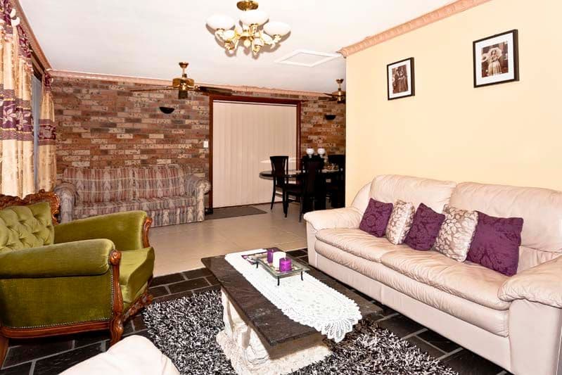 4 Arrawatta Close, EDENSOR PARK NSW 2176, Edensor Park - Thumbnail 4