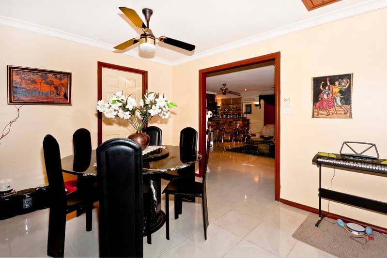 4 Arrawatta Close, EDENSOR PARK NSW 2176, Edensor Park - Thumbnail 6