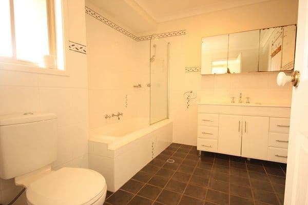 78 Lockheed Street, RABY NSW 2566, Raby - Thumbnail 6