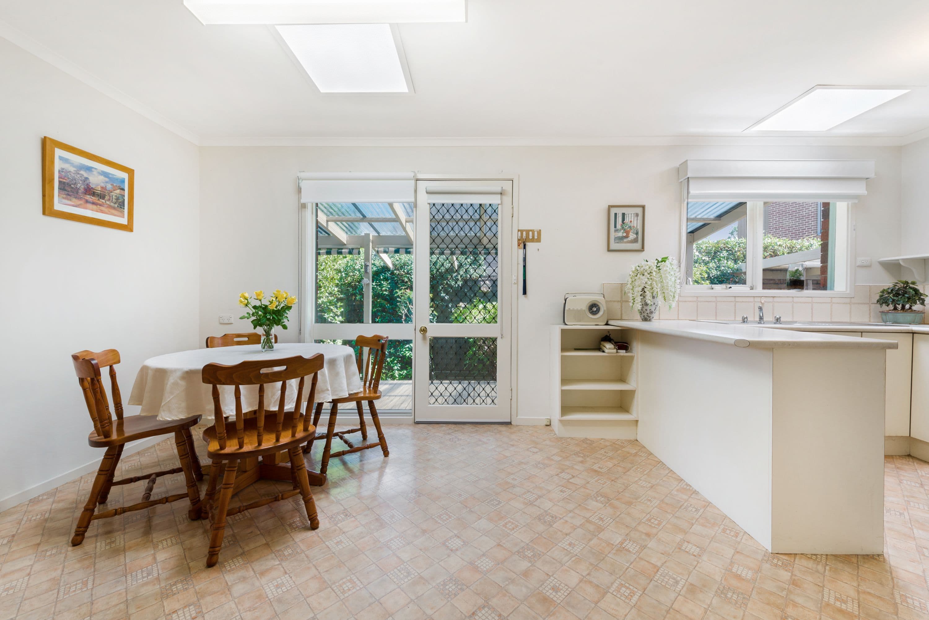 31 Forest Road, Ferntree Gully VIC 3156, Ferntree Gully - Thumbnail 3